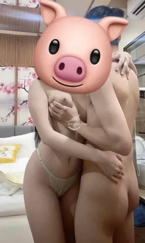 e này dâm từ trong trứng