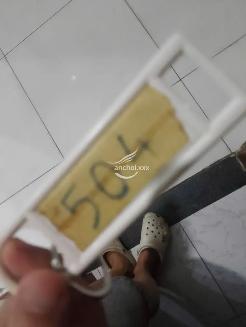 Em vú to trắng đẹp chiều khách thoải mái chén em là lựa chọn quá hợp lý  — ảnh 4
