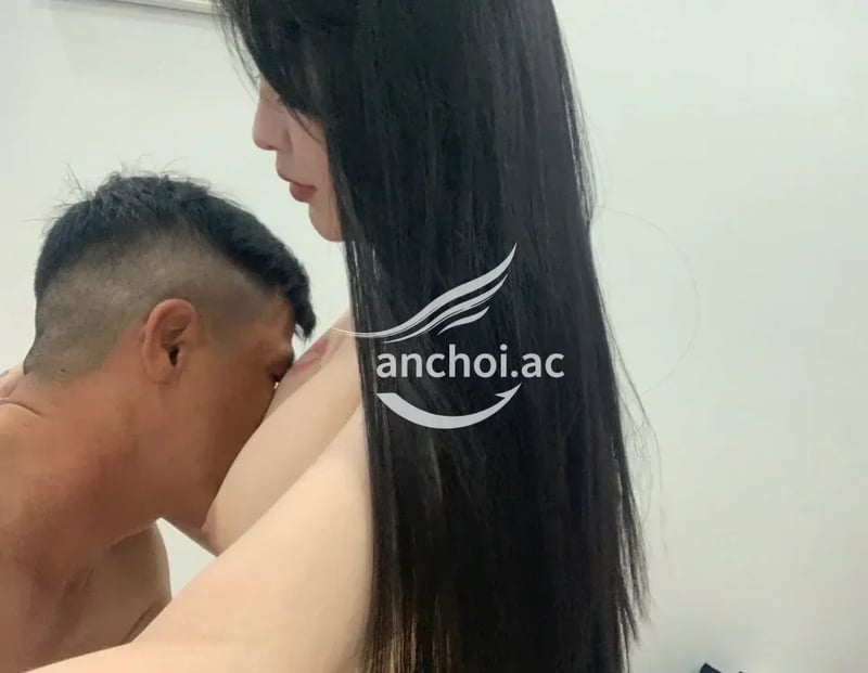 Phải công nhận 1 điều là em này ngực quá đẹp, mông mẩy nữa — ảnh 3