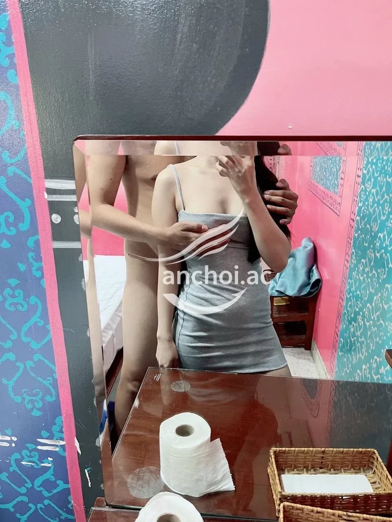 Nhiệt tình dễ thương, giọng nói nhỏ nhẹ. dáng dây khá cuốn Làm rất có tâm và trá — ảnh 3