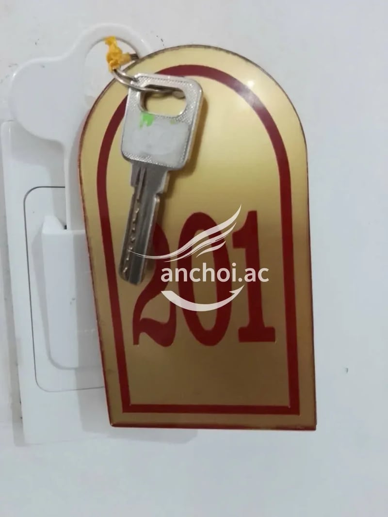 Em nhiệt tình bú xin tha thì thôi