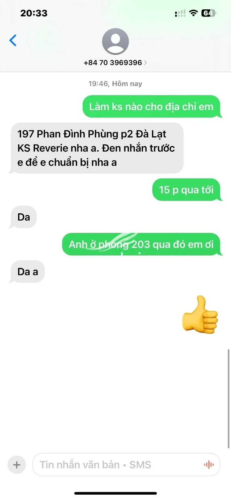 Em xinh đẹp dễ thương trắng phục vụ nhiệt tình vui vẻ nhiệt tình hàng họ quá đỉn