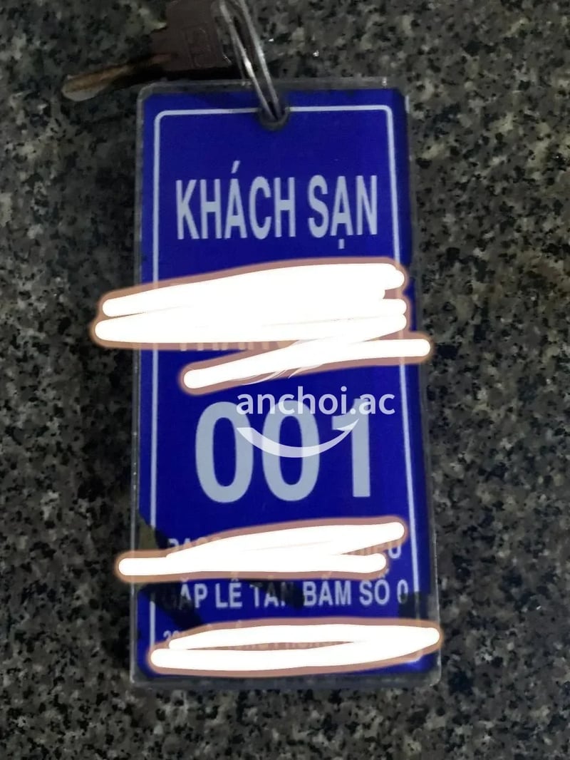 Đã chén em này rồi, khuôn mặt phải nói là xinh, body thì đẹp, thái độ phục vụ tố