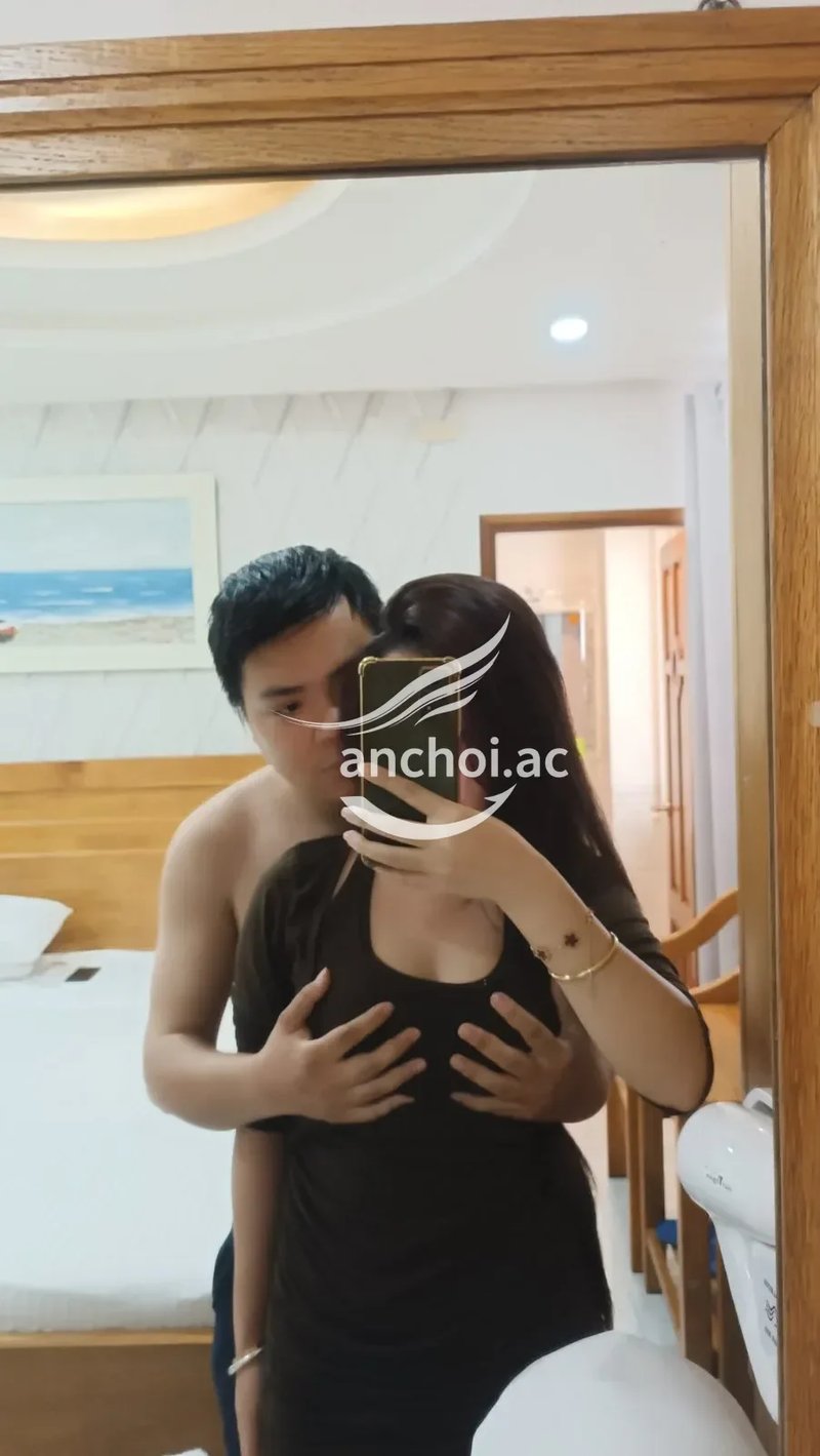 Em xinh tươi trẻ măng có nét ngây thơ, chiều chuộng tới bến. Khả năng làm tình k