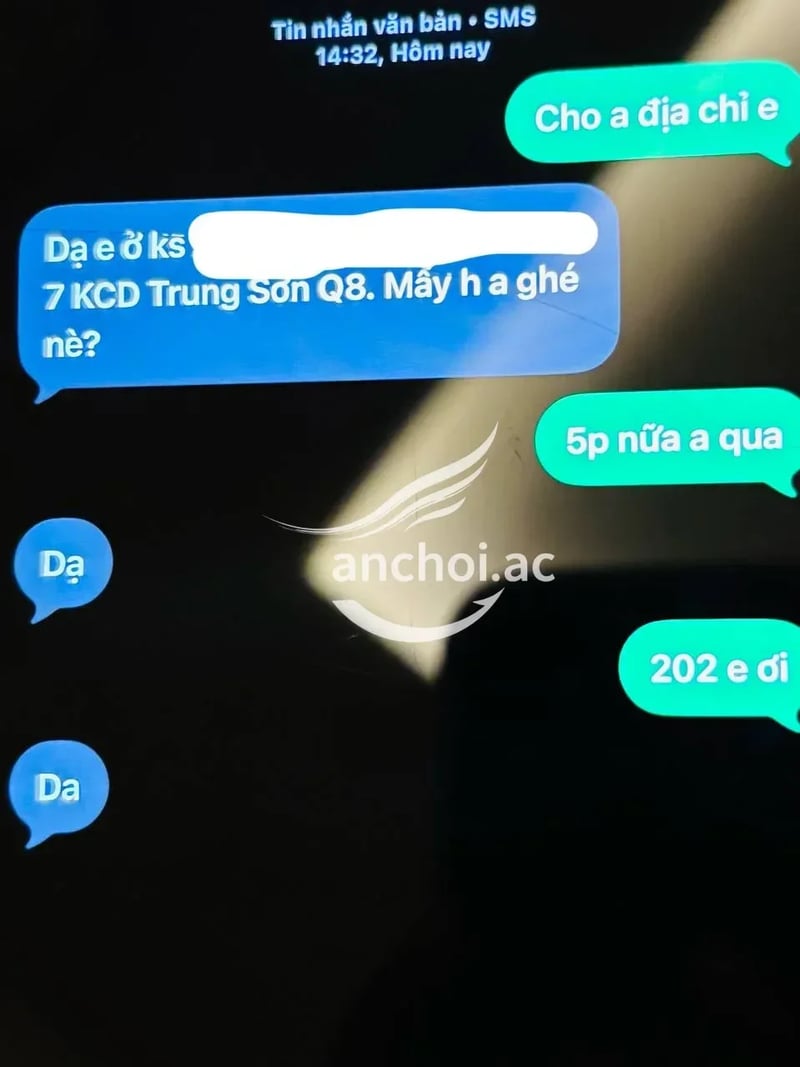 Đọc bài và cũng phân vân khi gặp em. dáng em hợp dáng so với người, ngự đẹp, bóp