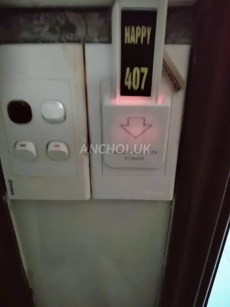 Gặp đc em đúng ý nghe em rên thôi là đủ sướng rồi