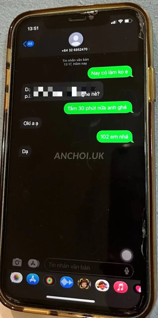 Mông to doggy phê lòi, nằm hưởng thụ quá sướng. Quả mông thì ối zồi doggy đã con
