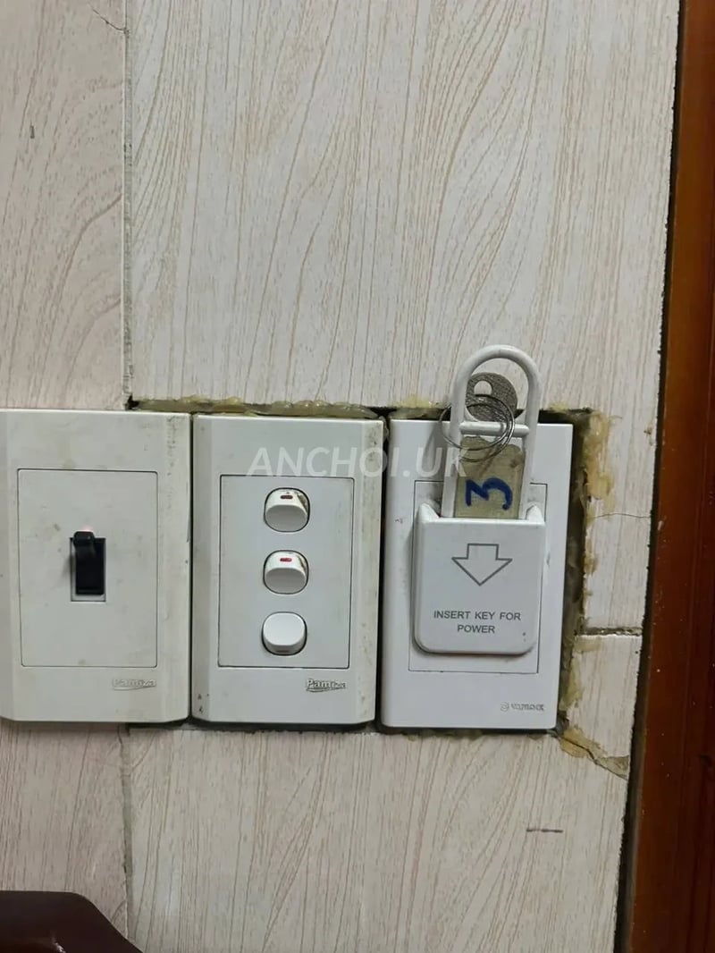 Tận tình , nhẹ nhàng và chuyên nghiệp , body ,mông ,Bướm, vú trắng trẽo . Rất vừ — ảnh 2