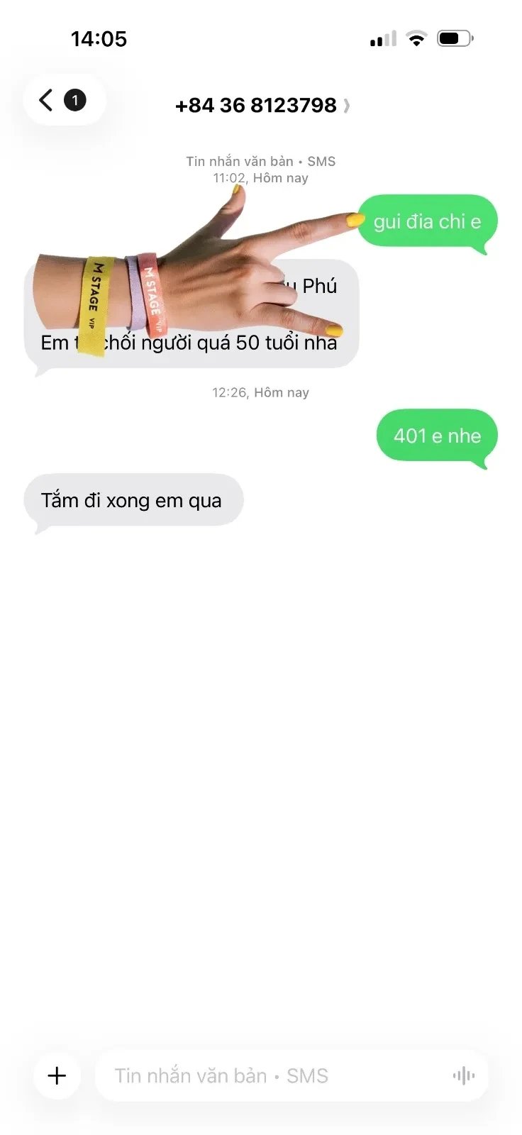 Da trắng mặt xinh bú ku phê — ảnh 4