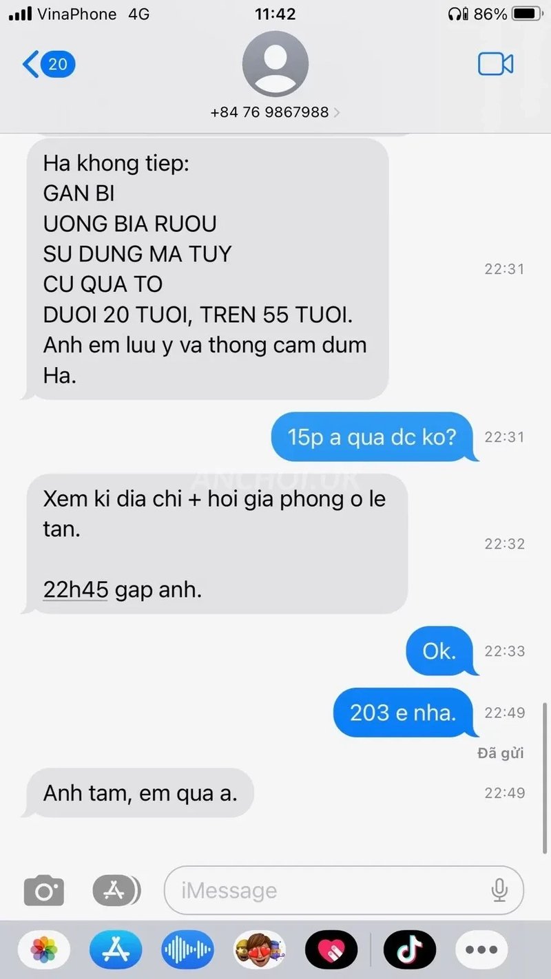 gặp em chắc cũng phải chục lần hơn, lần nào cũng như lần đầu, tình cảm dịu nhẹ,  — ảnh 3