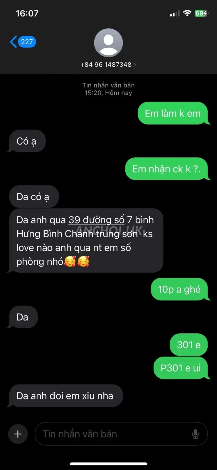 Mình dây vú to thơm và cao vl =))). 
Bị cái hôm nay bé bị nhiệt miệng nên kêu em — ảnh 2