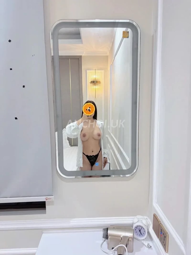 Mặt xinh  dễ thương! 3 vòng nét căng! Nói chung ngon trong phân khúc! — ảnh 4