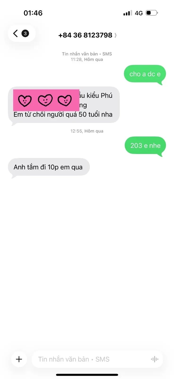 Ăn mặc đẹp cuốn hút, có mùi hương nhẹ nhàng thi thoảng bay ngang mũi, rất tuyệt 