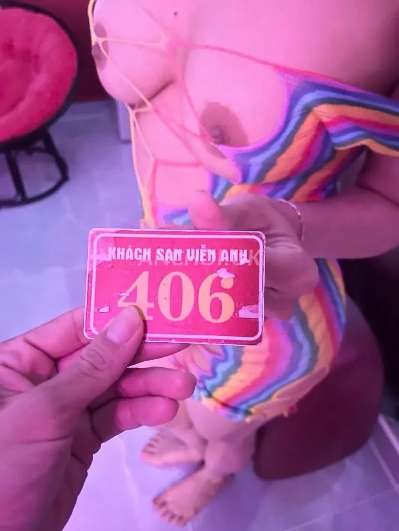 người đẹp dáng ngon, ăn mặc sexy nhìn gợi dâm vô cùng, kỹ năng làm tình thì khôn — ảnh 3