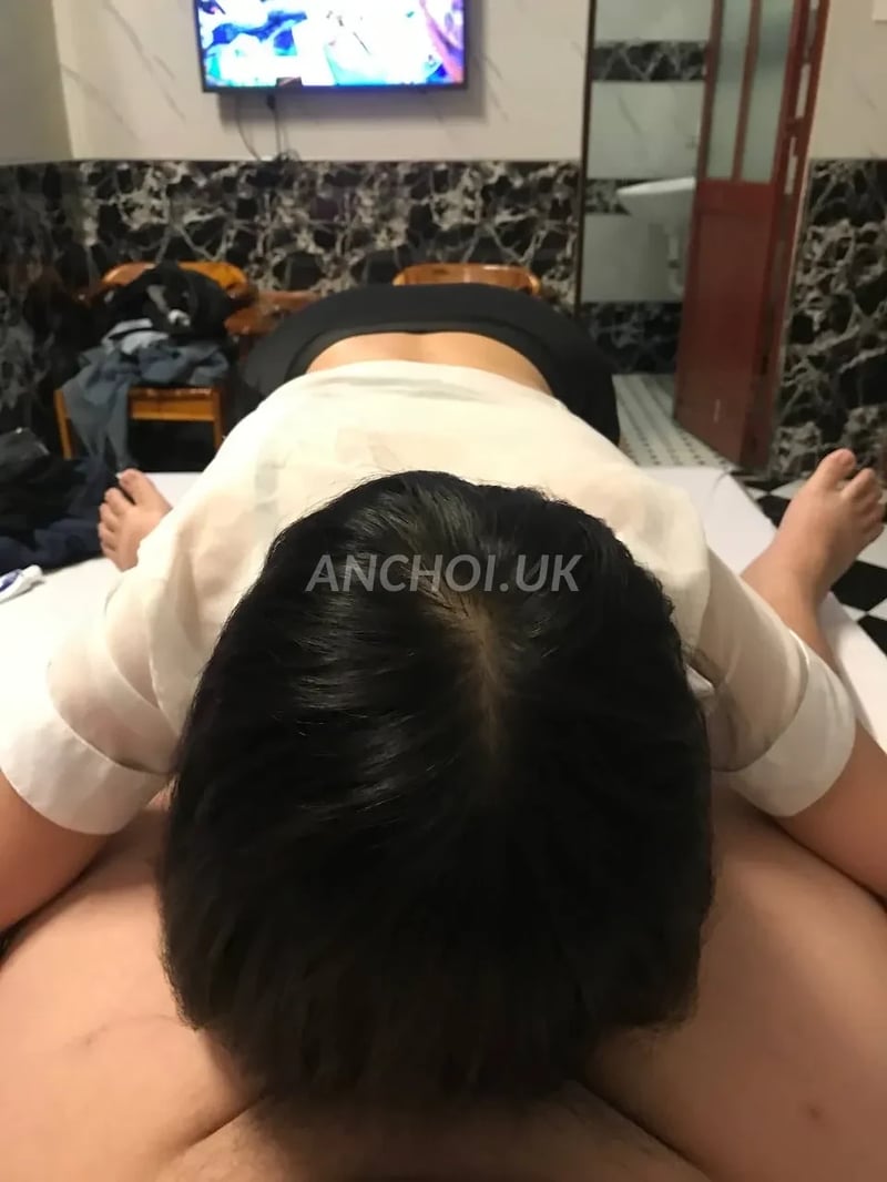 Ở PN thì phải nói e là đỉnh của đỉnh, phê quên lối về — ảnh 4