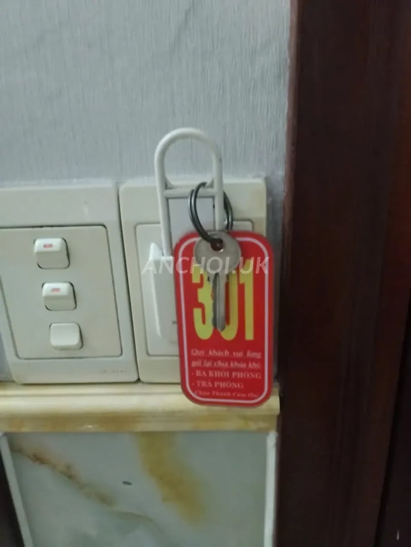 Em ấy bước vào là mình biết đáng. Nhan sắc khỏi chê, khí chất cũng ổn, nhìn phát — ảnh 4