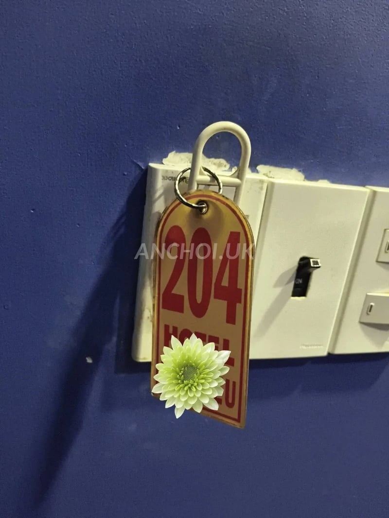 hàng đúng ngon, đặc biệt là cặp mông quá bá cháy, nhấp sướng hết cả thằng em — ảnh 4