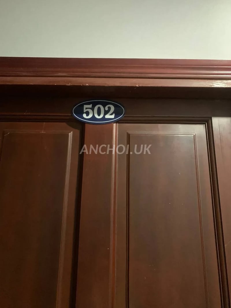 Vui vẻ thoải mái, tiếp đón niềm nở. Kỹ năng kèn sáo tốt. Chất lượng dịch vụ quá 