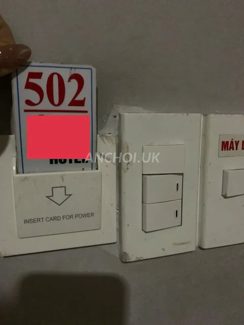E rất dâm chiều khách mọi tư thế, đặc biệt vú to mông khủng chơi bao phê, ngon v — ảnh 2