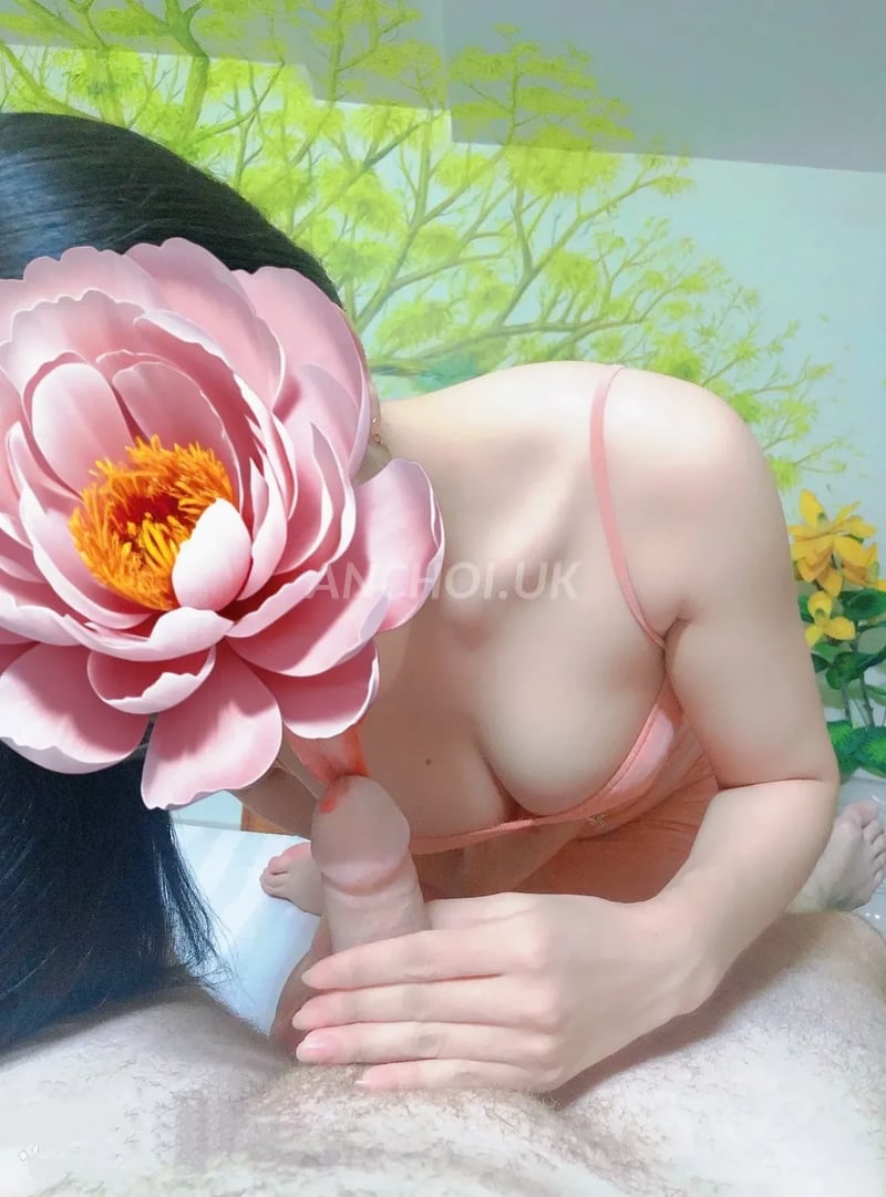 Em trang bú cu đỉnh quá — ảnh 3